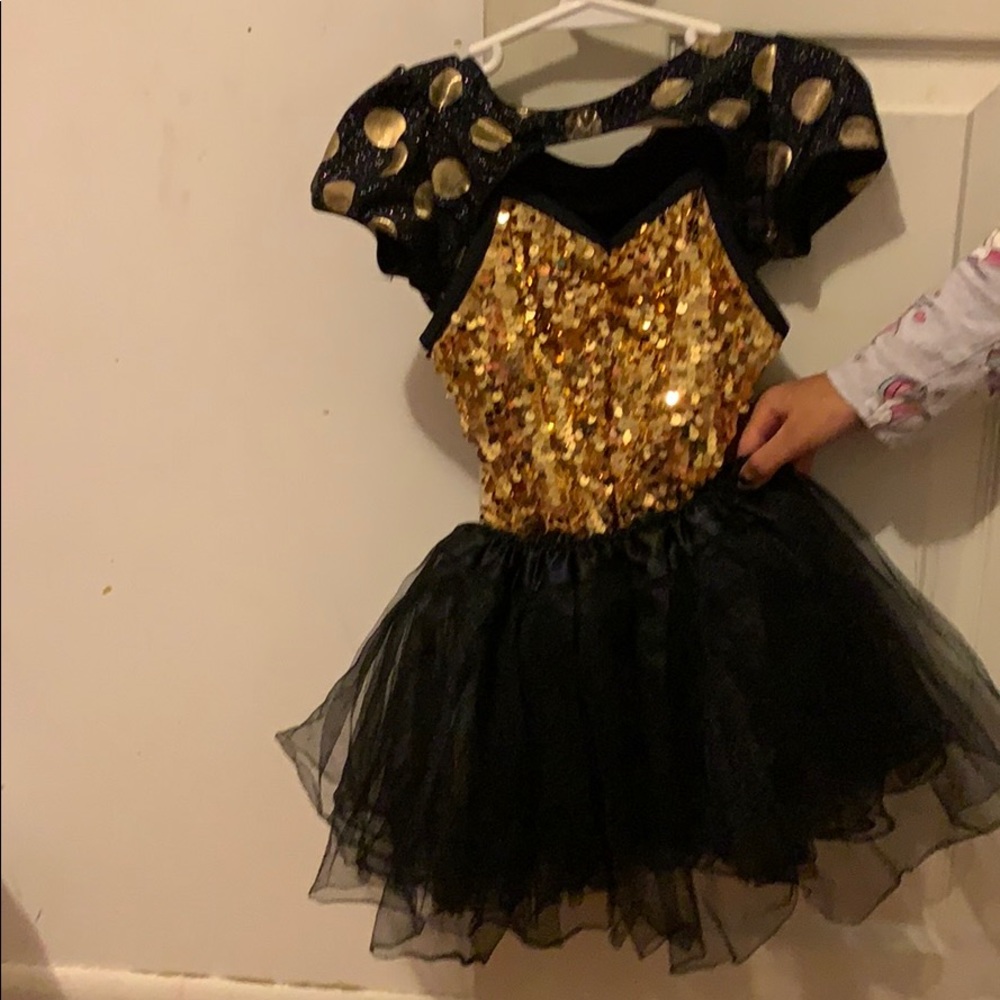 Dance costume